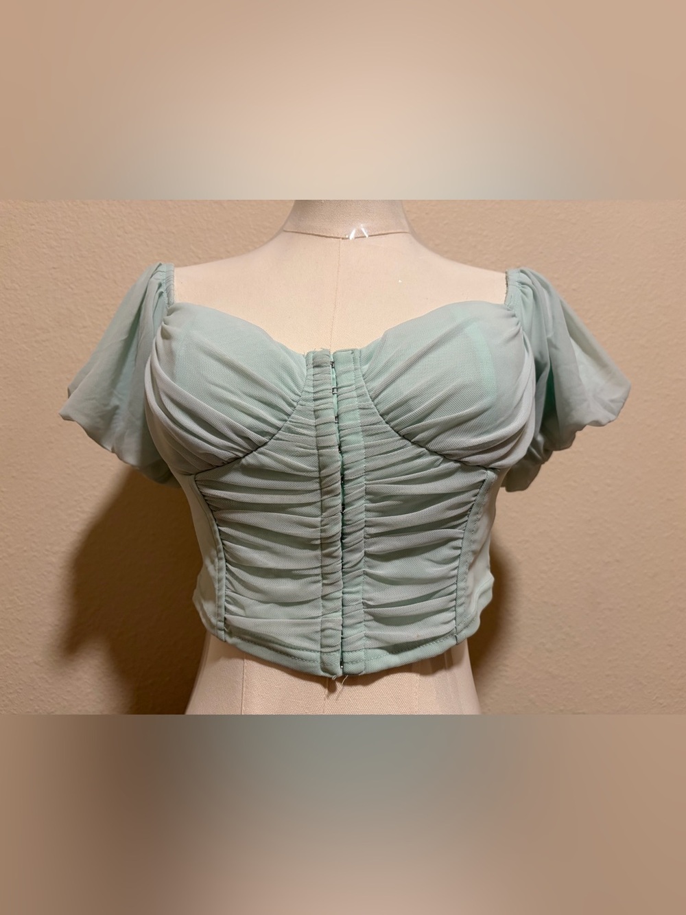 Papaya Mint Puff-Sleeve Ruched Crop Top